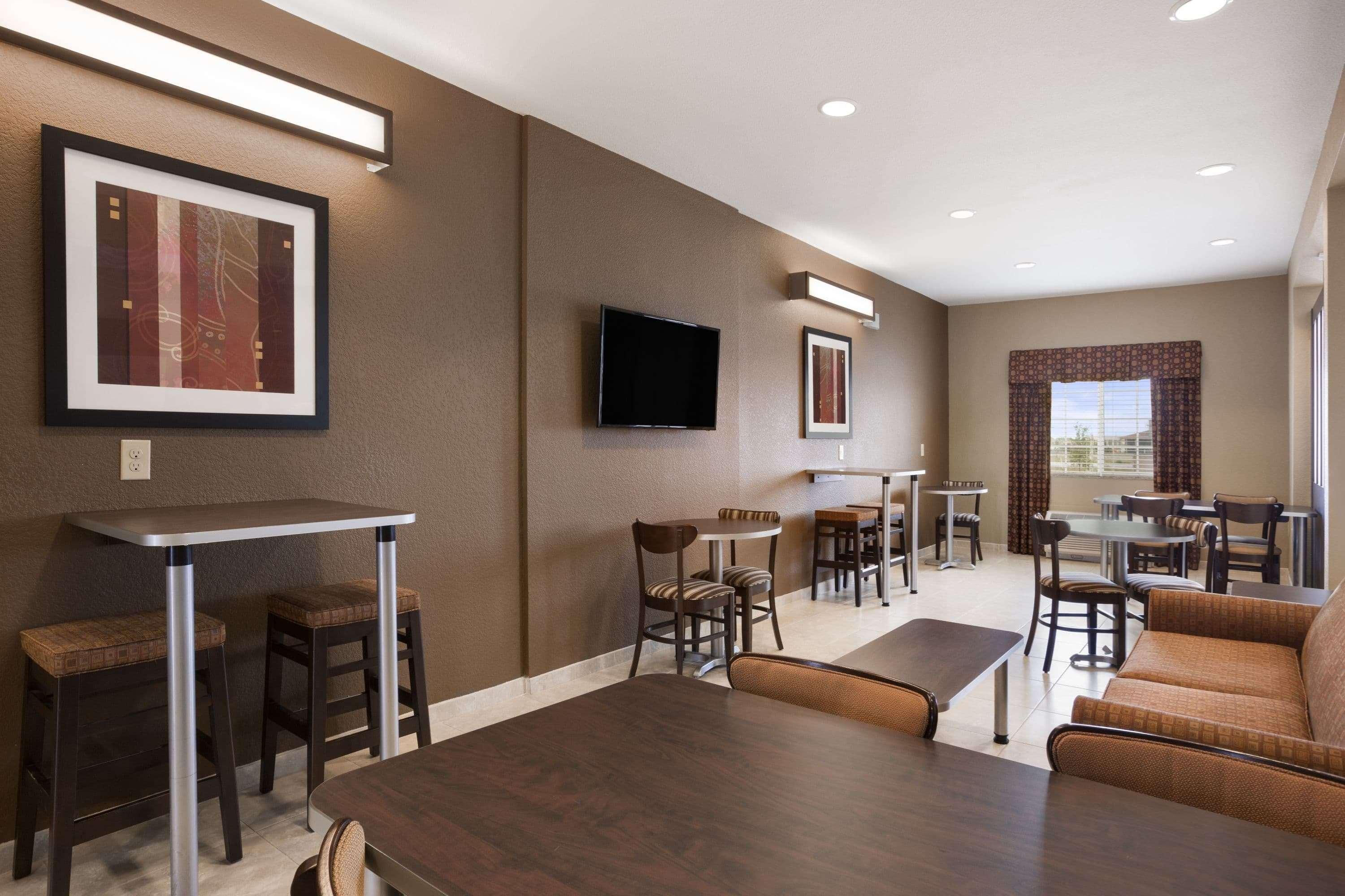 Microtel Inn & Suites Cotulla Exterior foto
